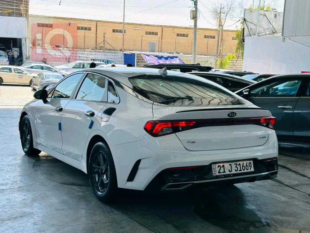 كيا K5